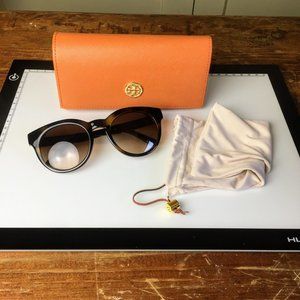 Tory Burch Retro Sunglasses TY9044